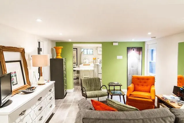 L'Adresse Botanique Apartment Montreal 0*,  Canada